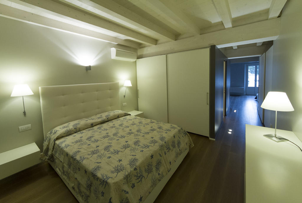 La Casa Del Porto Apartment Lovere Cameră foto