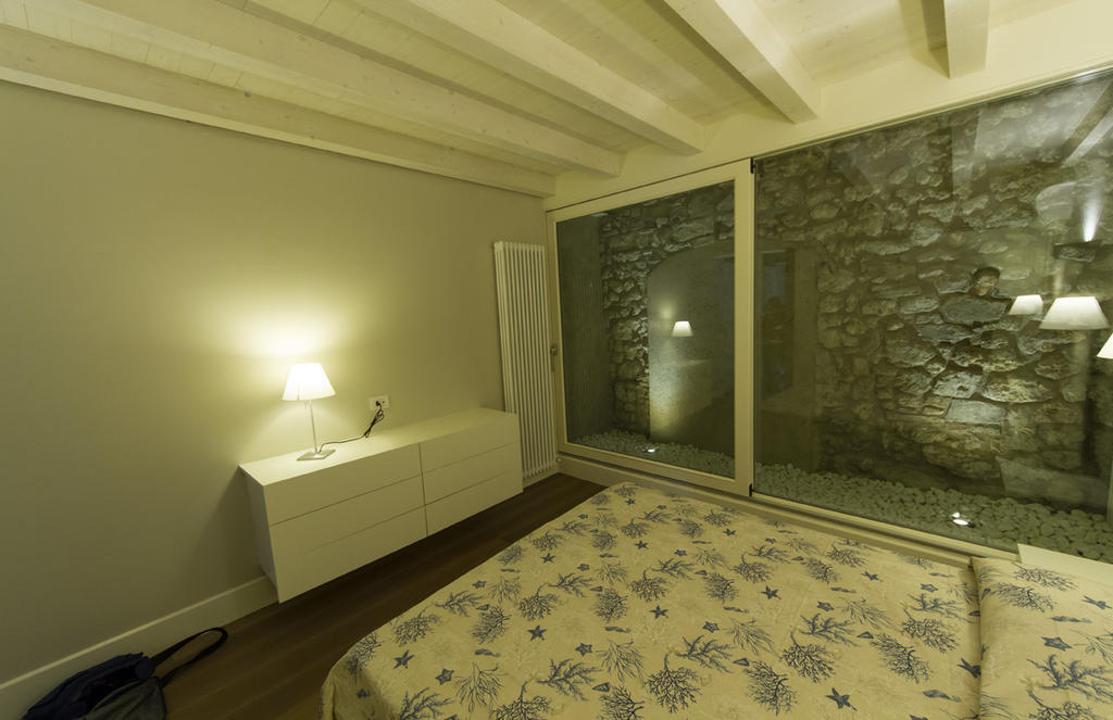 La Casa Del Porto Apartment Lovere Cameră foto